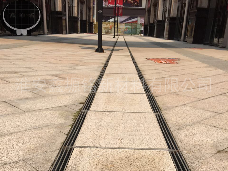 为树脂排水沟强大的排水性能点赞